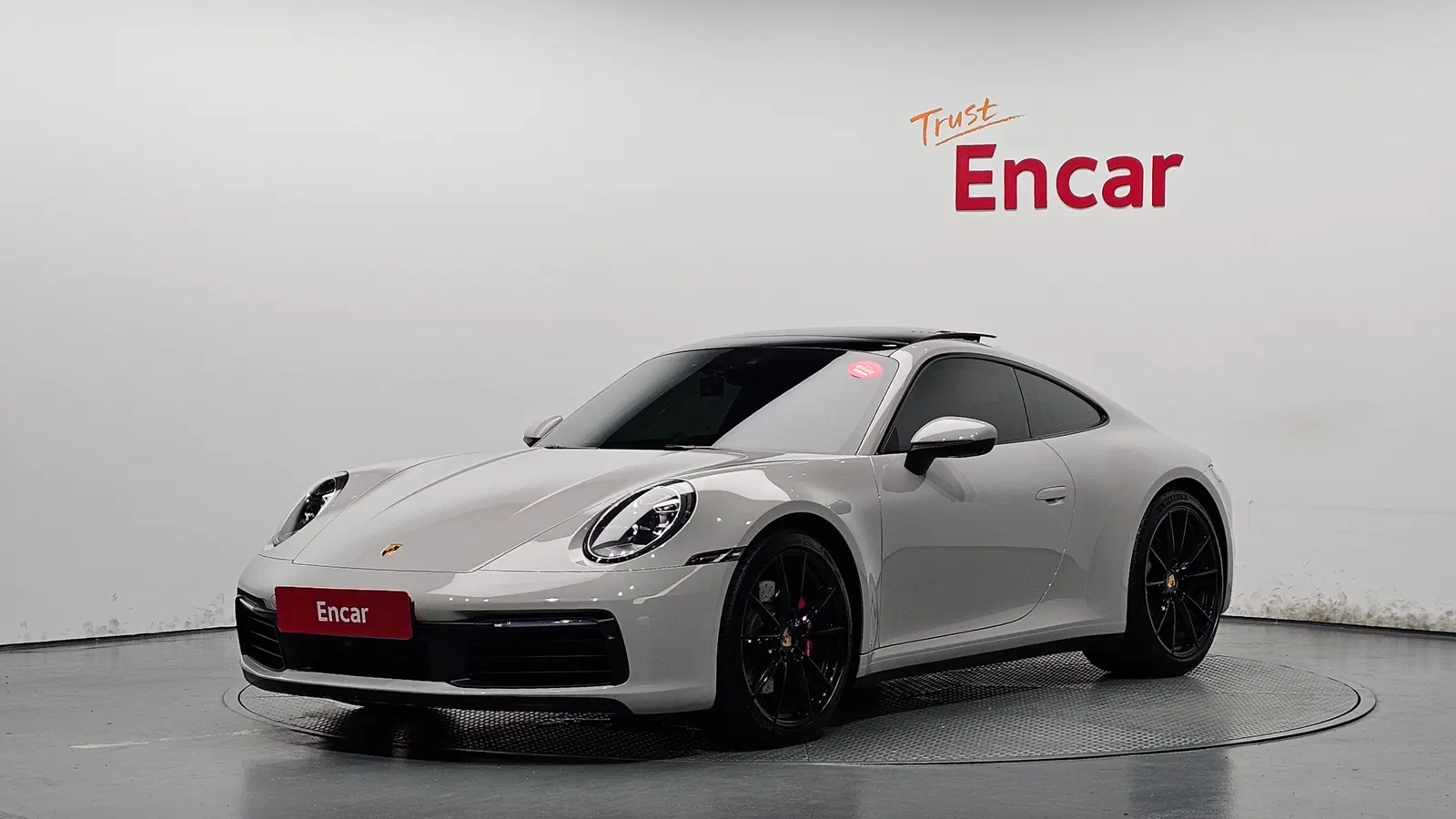 Porsche 911 (992) Carrera 4S 2020 — photo 1 sur 41