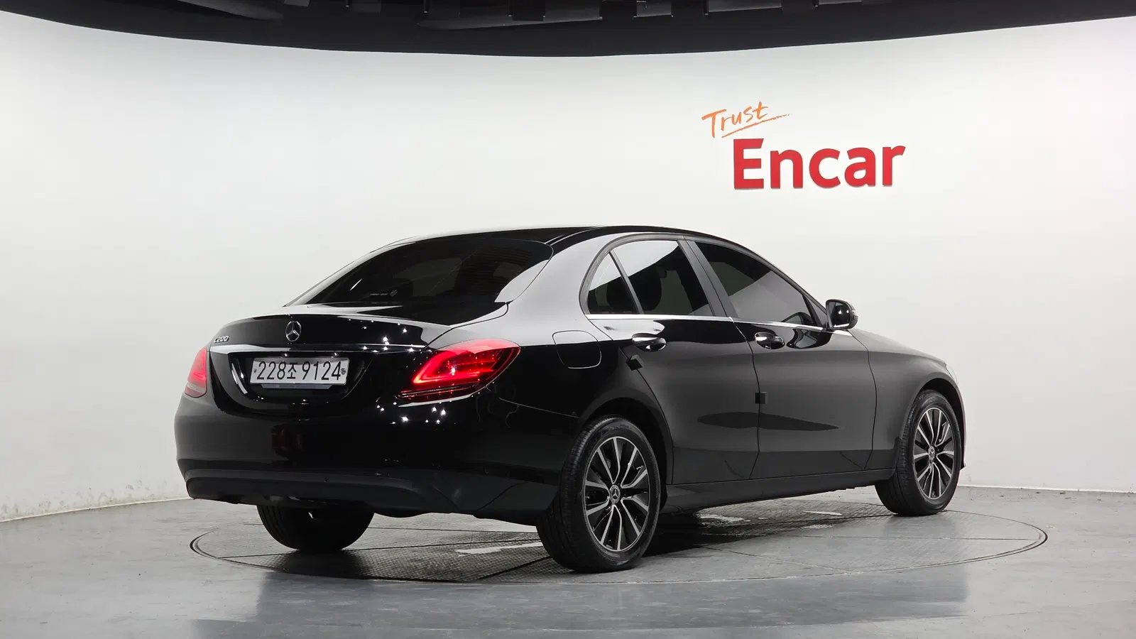 Mercedes-Benz Classe C C200 (W205) 2019 — photo 1 sur 36