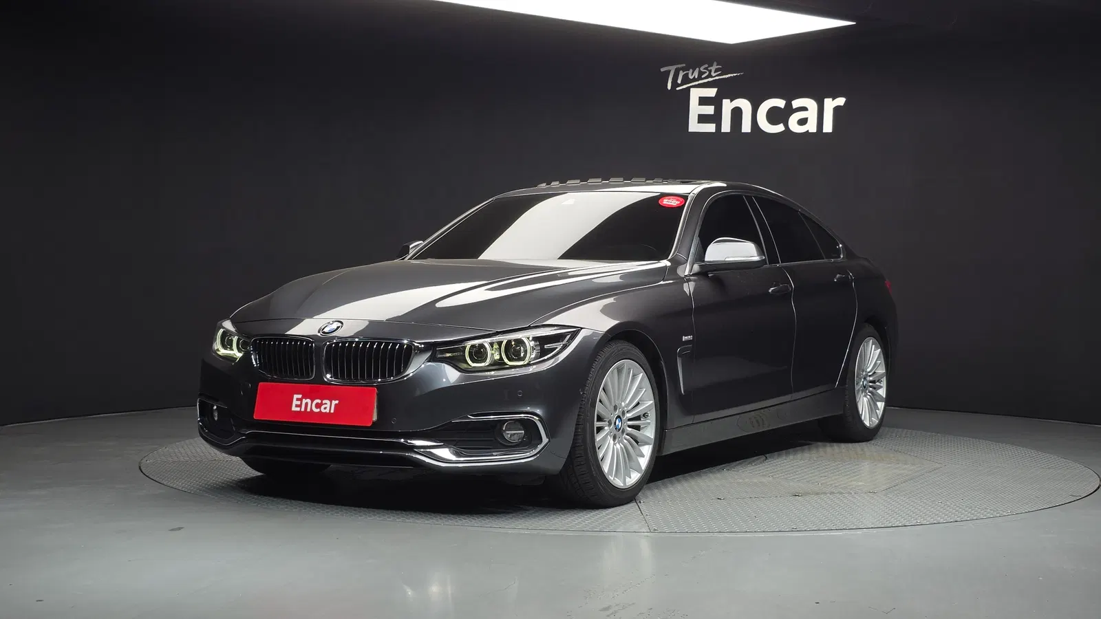 BMW Série 4 (F32) 420d Luxury GranCoupé 2018 — photo 1 sur 20
