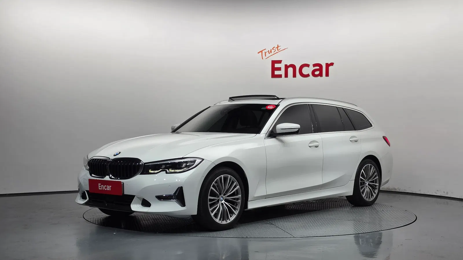 BMW Série 3 (G20) 320i Touring Luxury 2021 — photo 1 sur 8