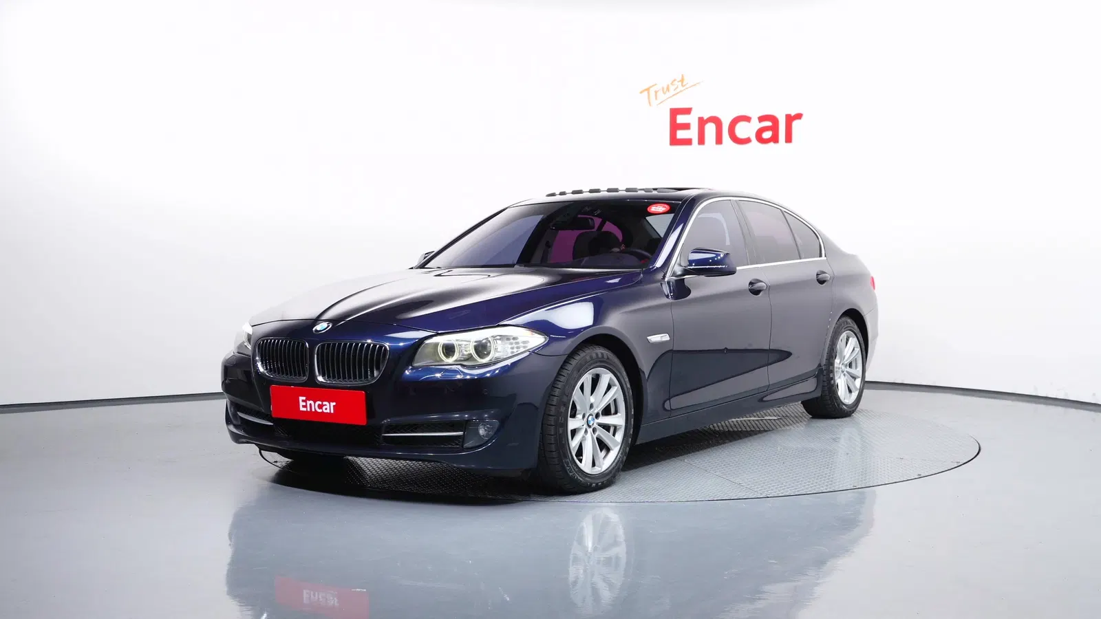 BMW Série 5 (F10) 520d 2011 — photo 1 sur 20
