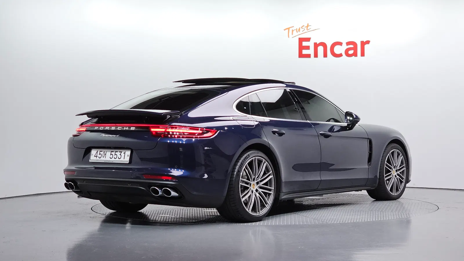 Porsche Panamera (971) 3.0 AWD 2019 — photo 1 sur 32