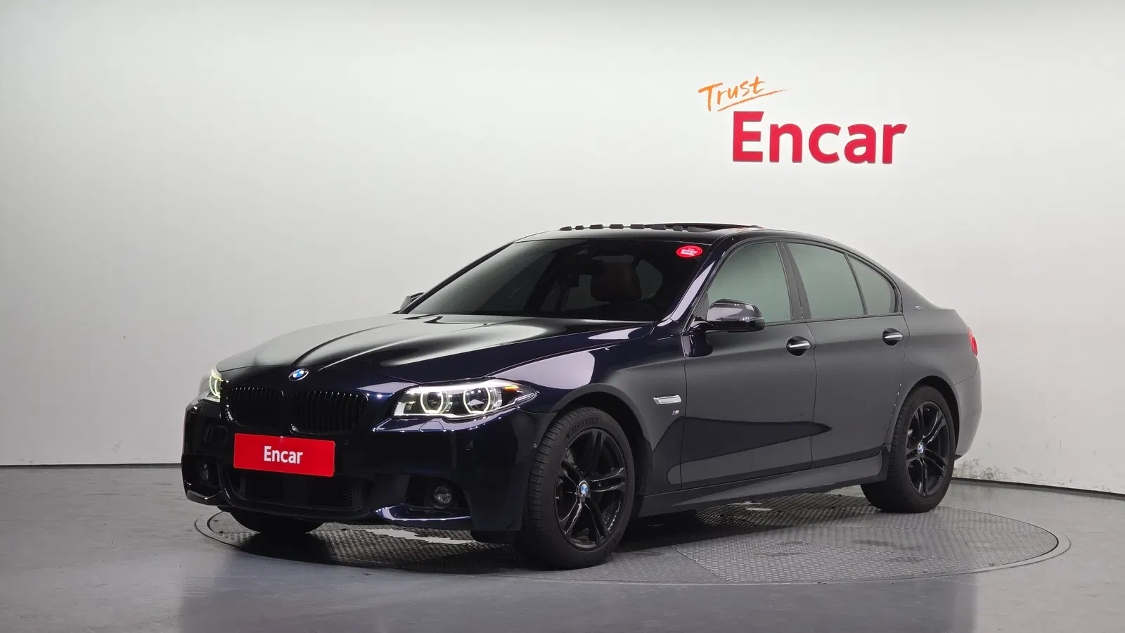 BMW Série 5 (F10) 520d xDrive M Aero Dynamic 2016 — photo 1 sur 26