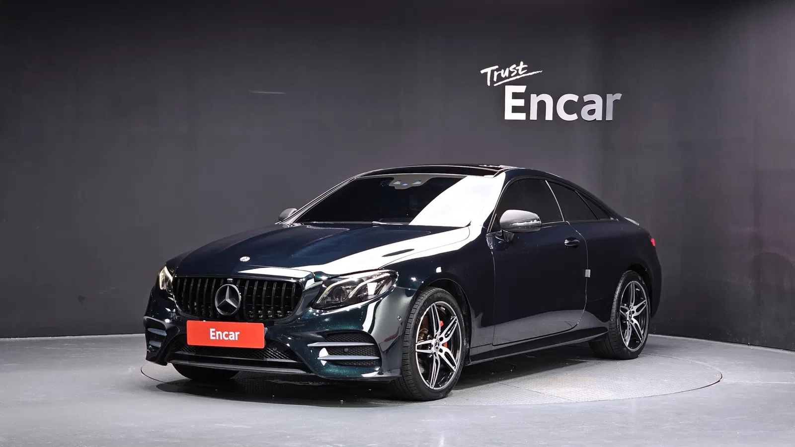 Mercedes-Benz Classe E E220d Coupé (W213) 2019 — photo 1 sur 38