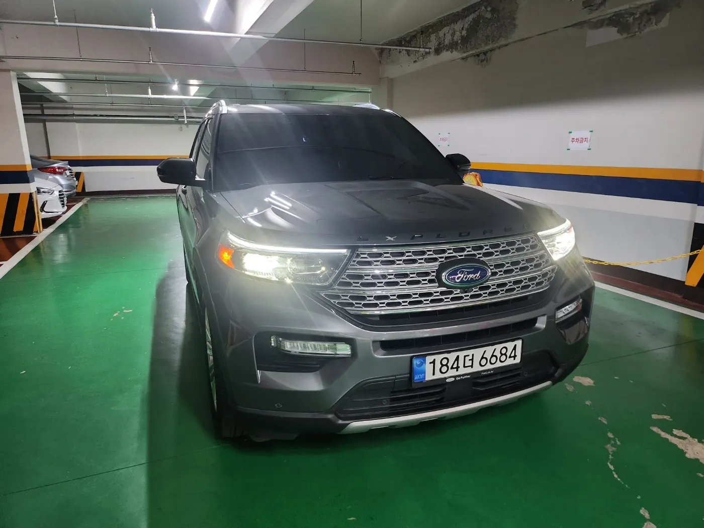 Ford Explorer 6e génération 2.3 Limited 4WD 2022 — photo 1 sur 26
