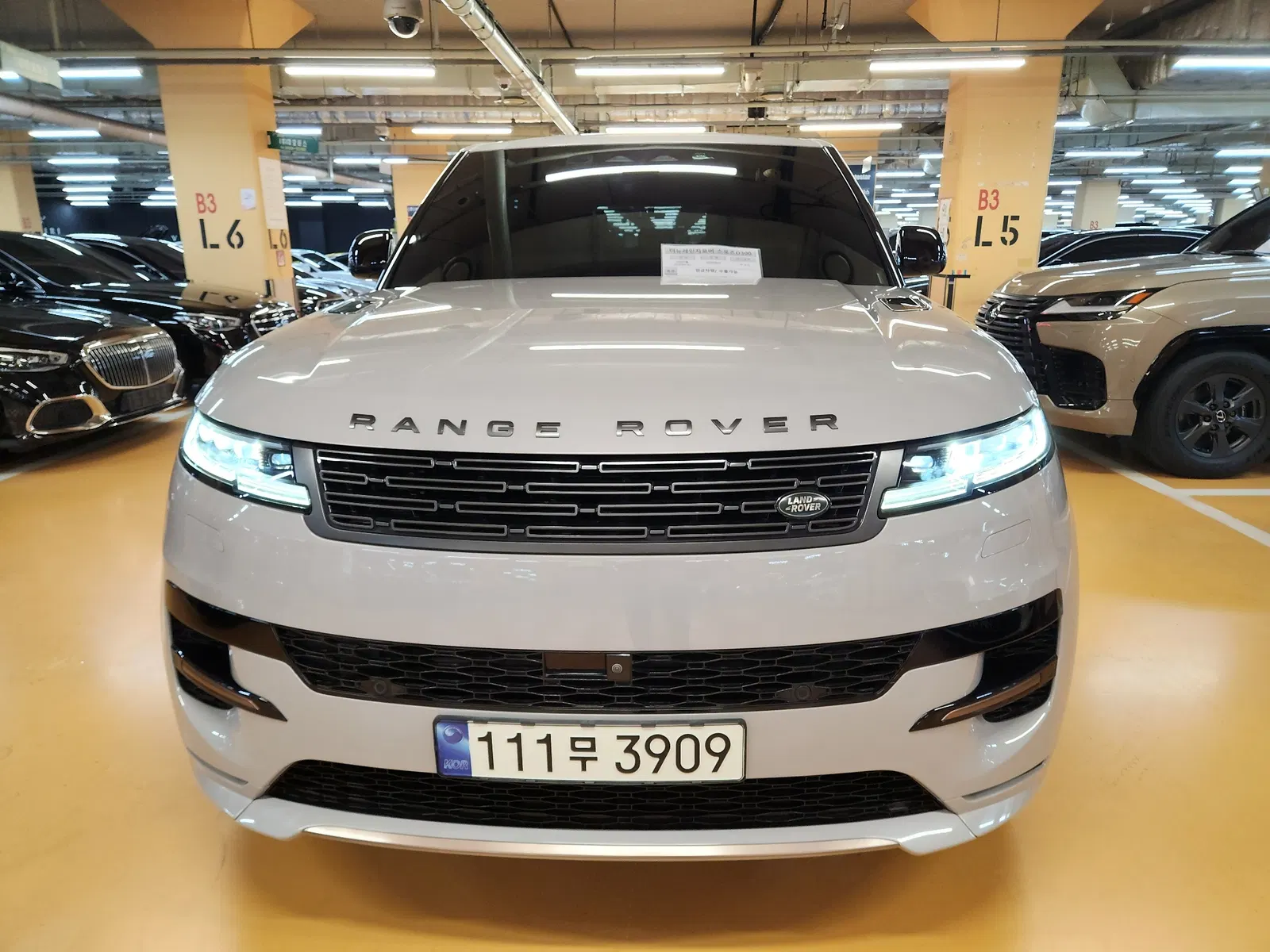 Land Rover Range Rover Sport 3e génération D300 HSE Dynamic 2023 — photo 1 sur 19