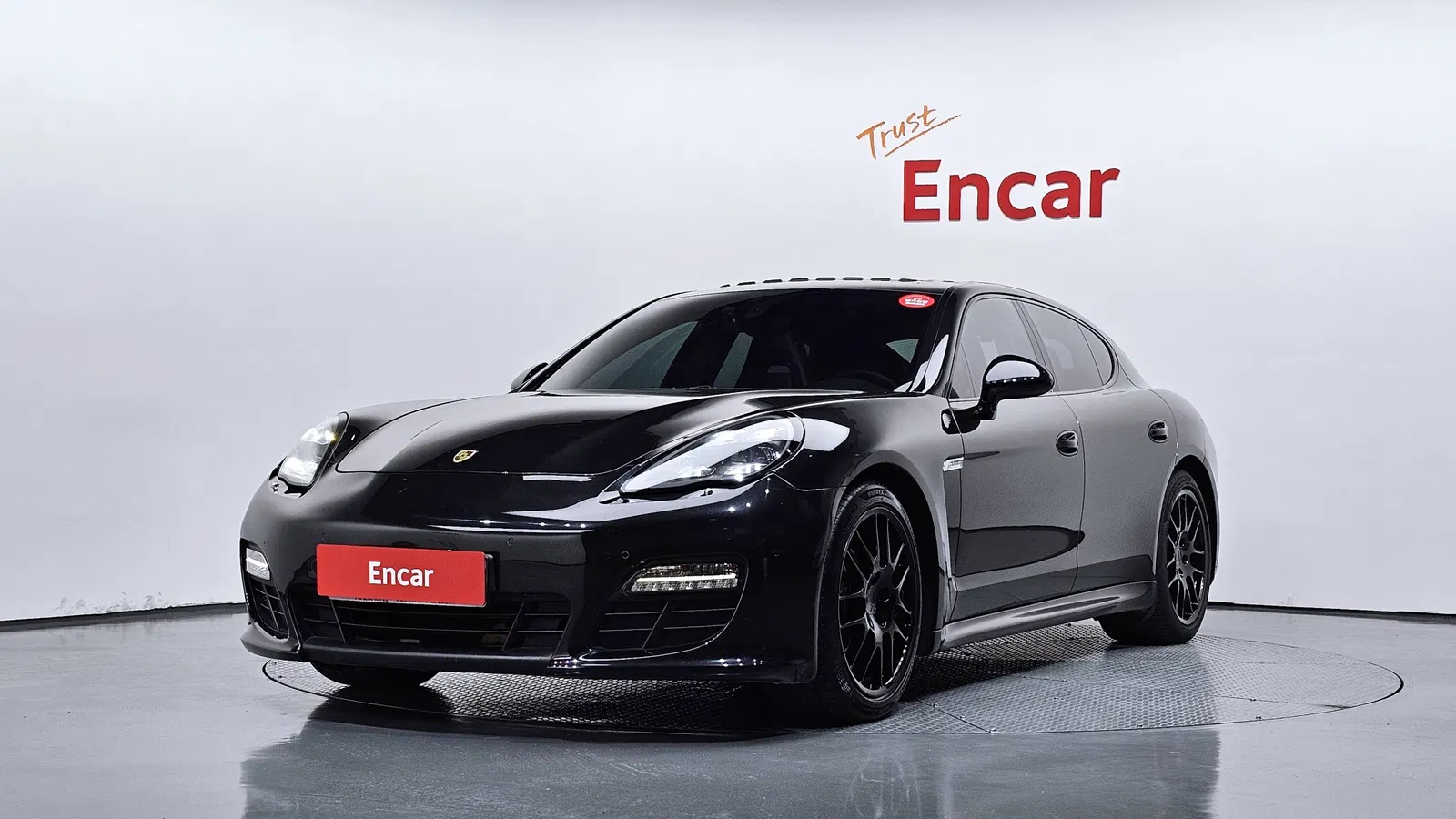 Porsche Panamera 3.6 2WD 2011 — photo 1 sur 20