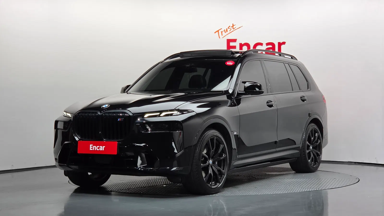 BMW X7 (G07) M60i xDrive M Sport 6 places 2024 — photo 1 sur 39