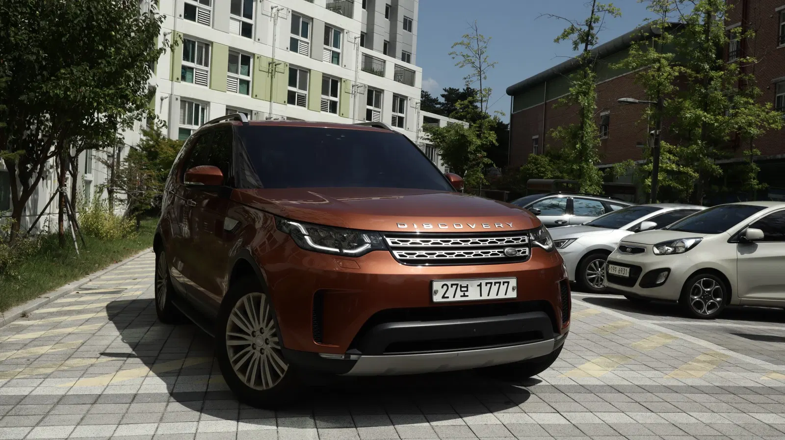 Land Rover Discovery 5 3.0 SD6 HSE Luxury 2019 — photo 1 sur 16
