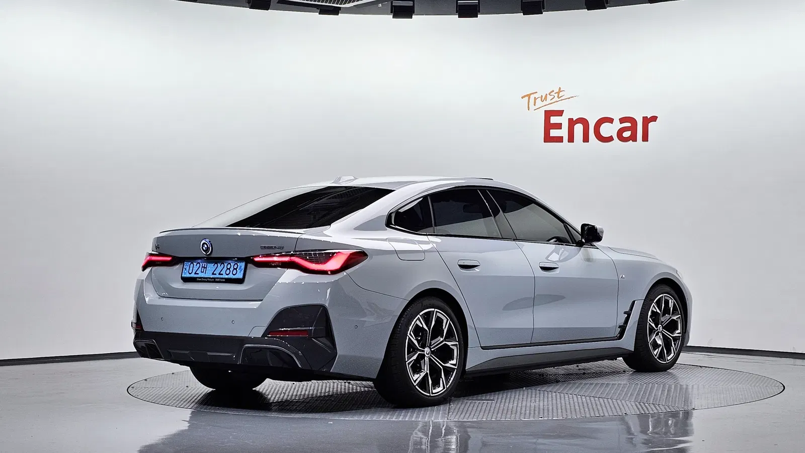 BMW i4 eDrive40 M Sport Pro 2024 — photo 1 sur 34
