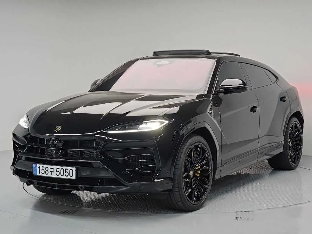 Lamborghini Urus 4.0 V8 SE 2026 — photo 1 sur 24