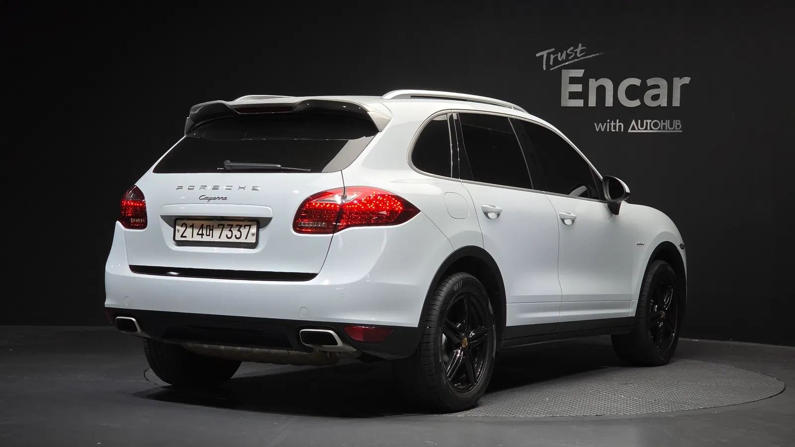 Porsche Cayenne 3.0 Diesel Platinum Edition 2014 — photo 1 sur 32