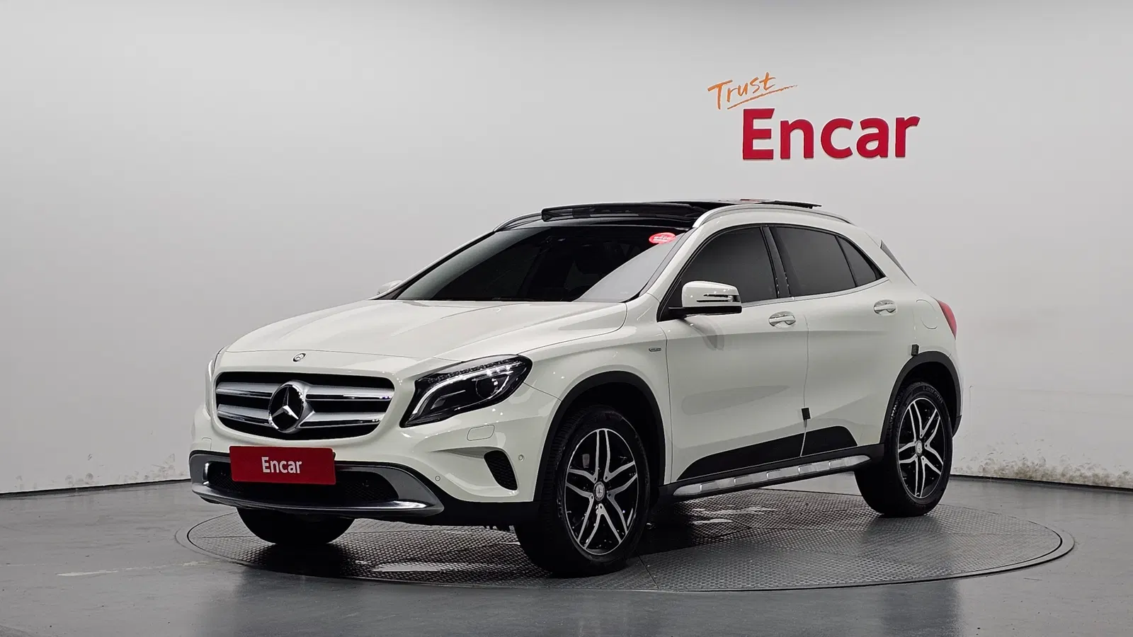 Mercedes-Benz GLA GLA200 d 4MATIC Edition (X156) 2017 — photo 1 sur 20