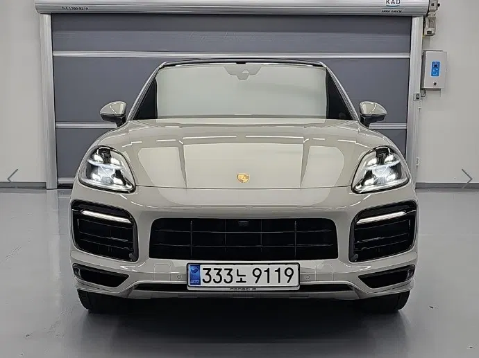 Porsche Cayenne (PO536) 3.0 E-Hybride Coupé 2020 — photo 1 sur 26