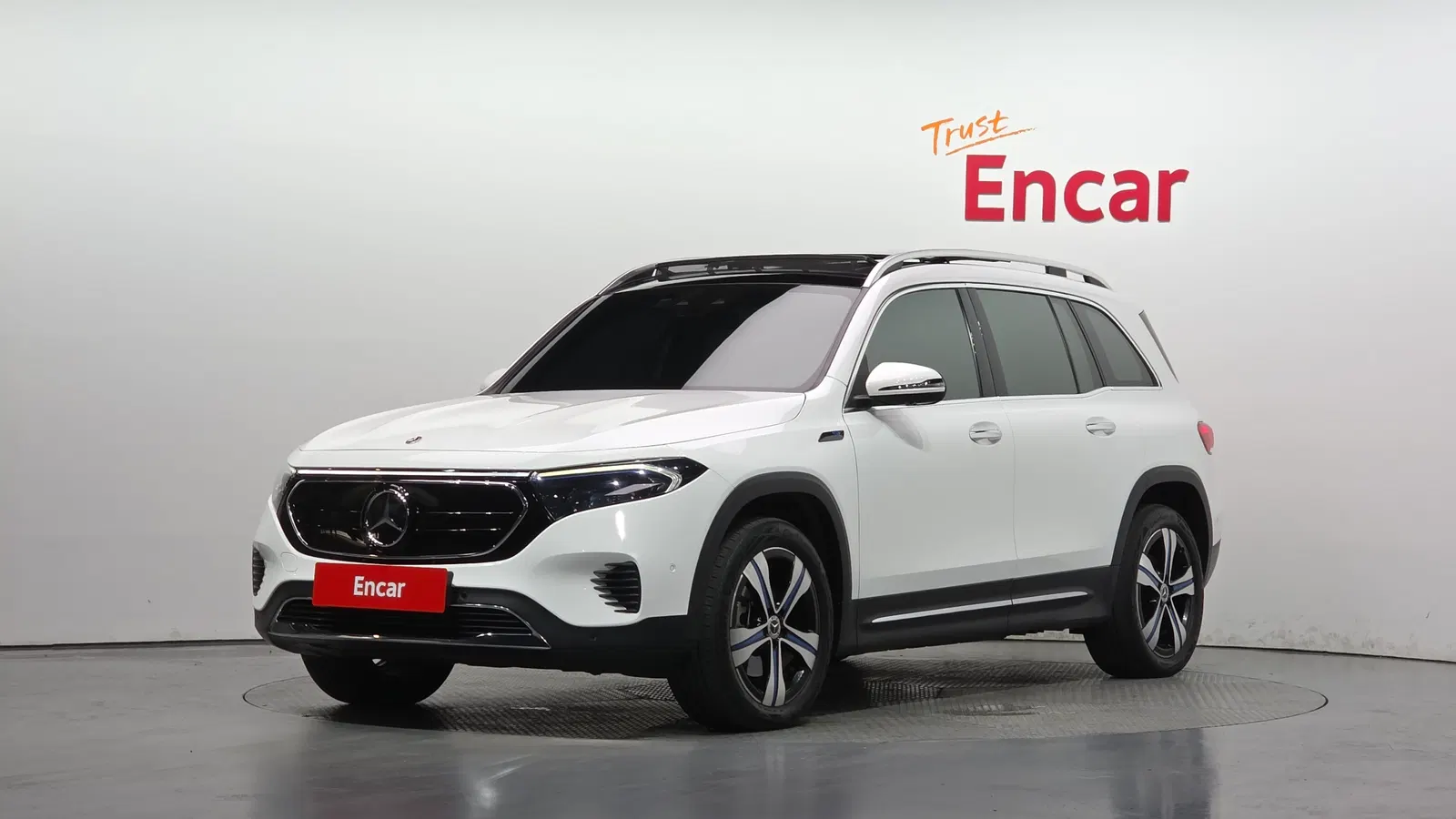 Mercedes-Benz EQB EQB300 4MATIC (X243) 2022 — photo 1 sur 33