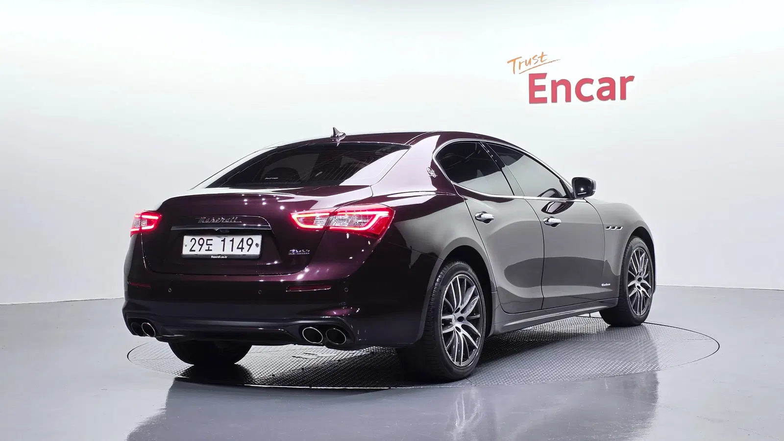 Maserati Ghibli 3.0 GranLusso 2019 — photo 1 sur 37