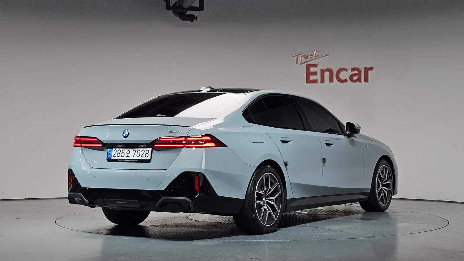 BMW Série 5 (G60) 520i Special Edition 2025 — photo 1 sur 36