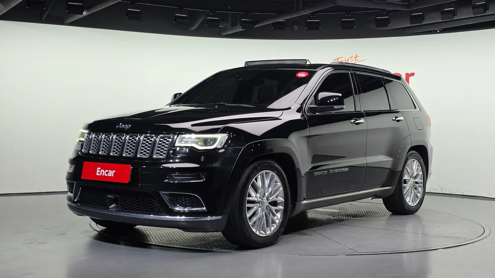 Jeep Grand Cherokee 3.0 Diesel Overland Summit 2018 — photo 1 sur 20