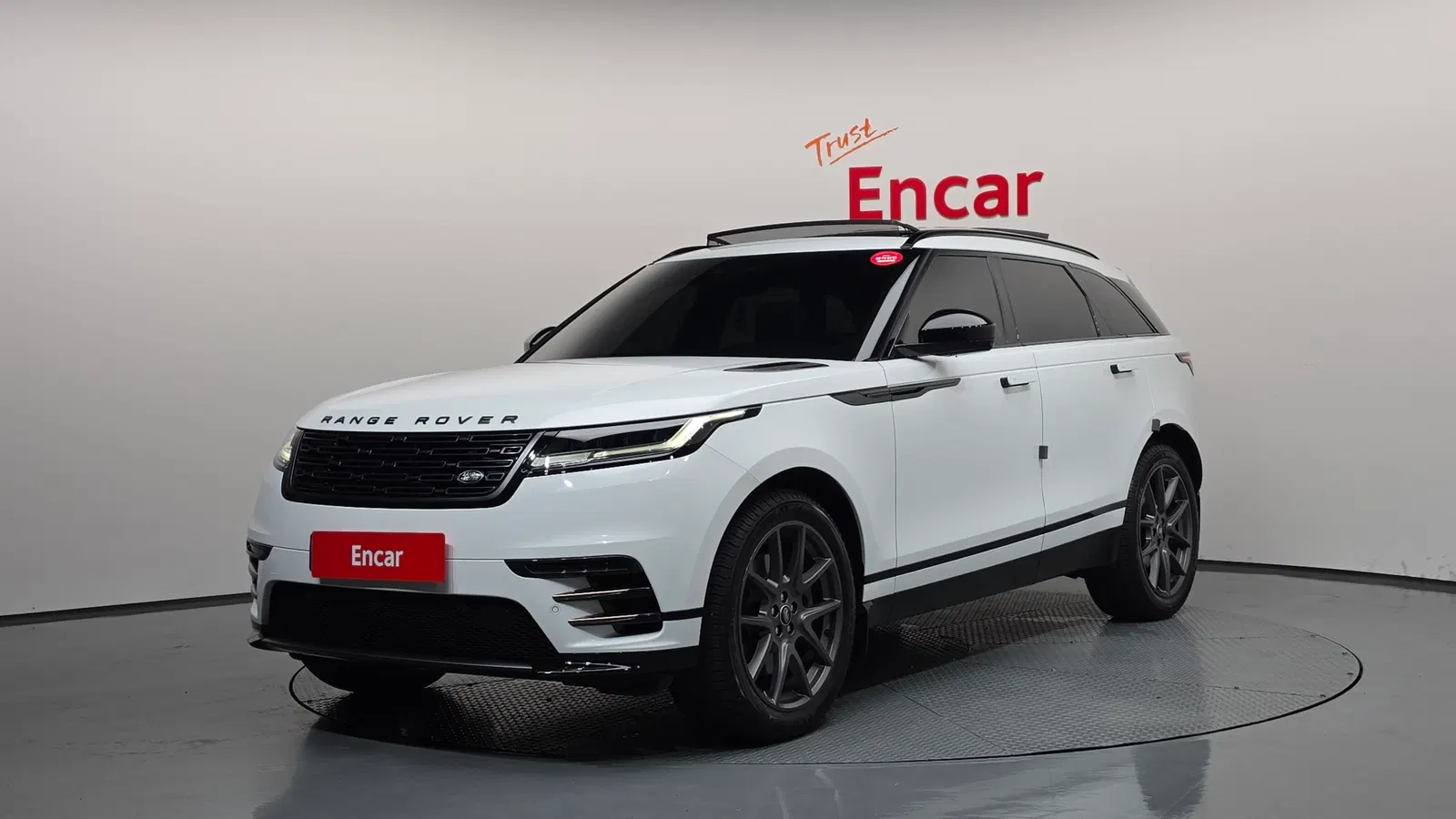 Land Rover Range Rover Velar 3.0 P400 Dynamic HSE 2024 — photo 1 sur 26