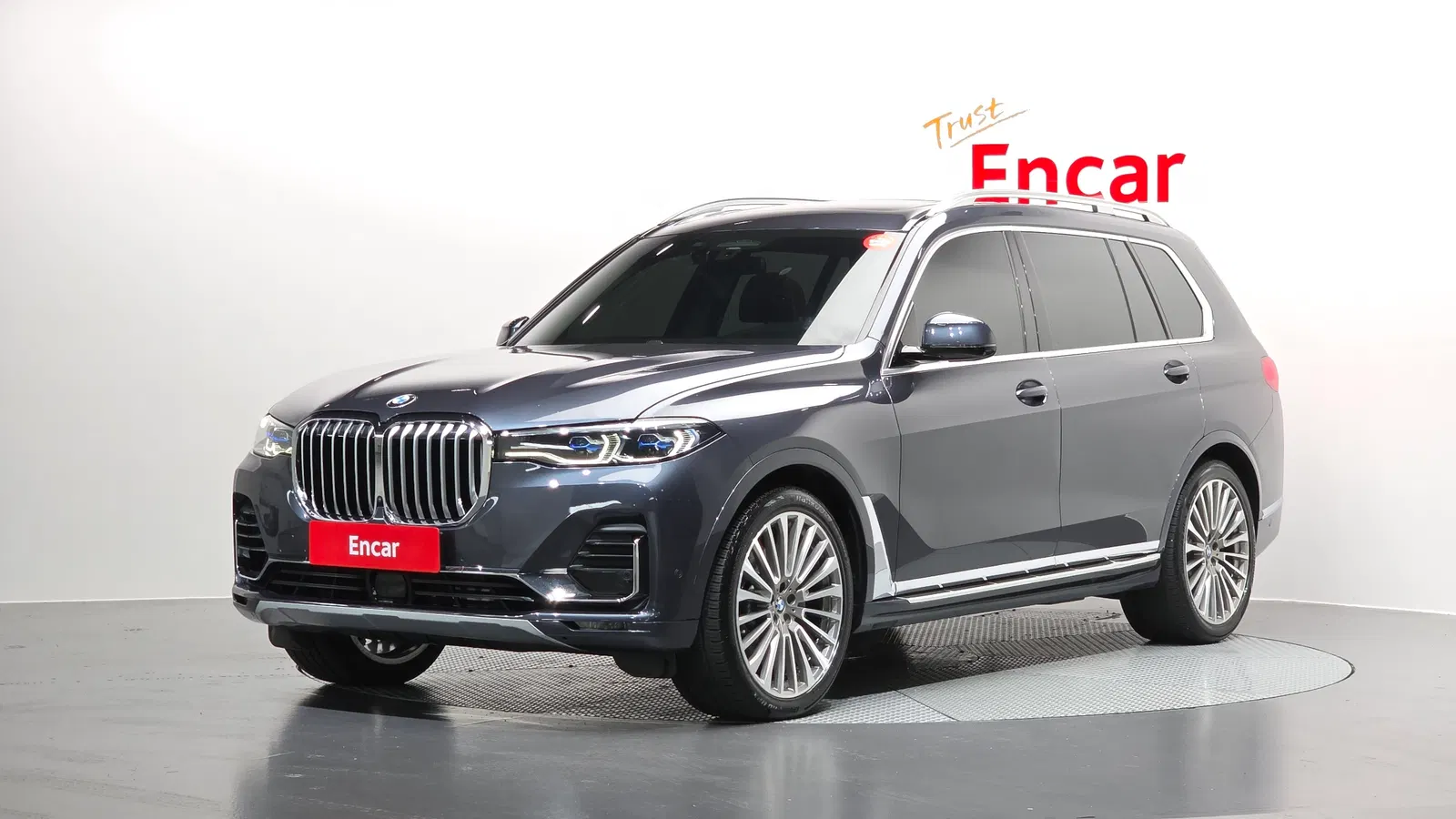 BMW X7 (G07) xDrive 40d Design Pure Excellence 6 places 2021 — photo 1 sur 36