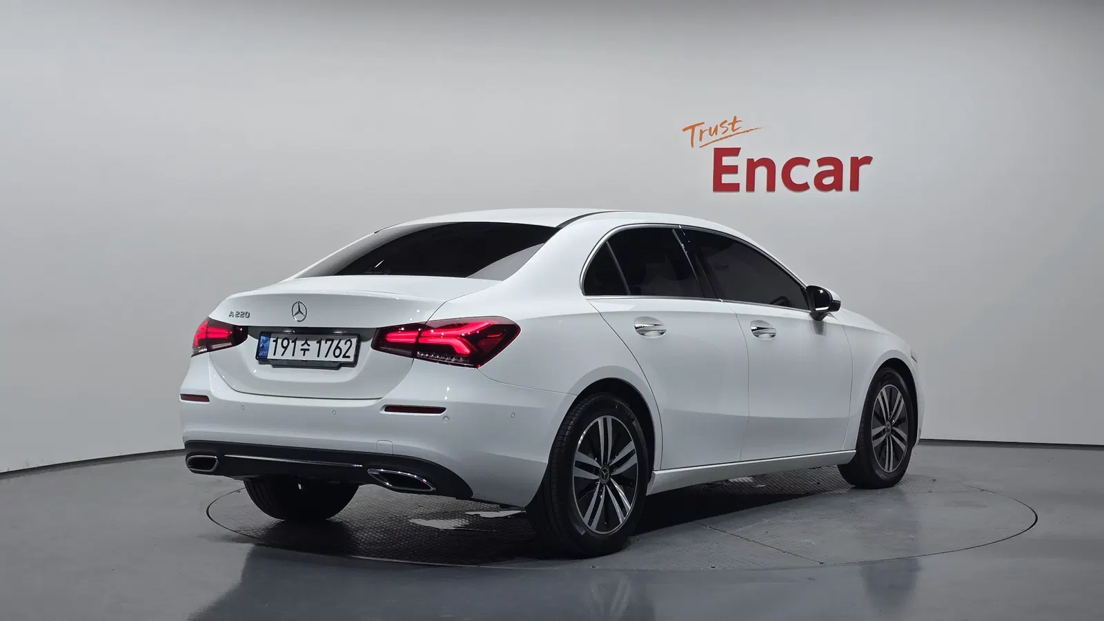 Mercedes-Benz Classe A A220 Berline (W177) 2021 — photo 1 sur 30