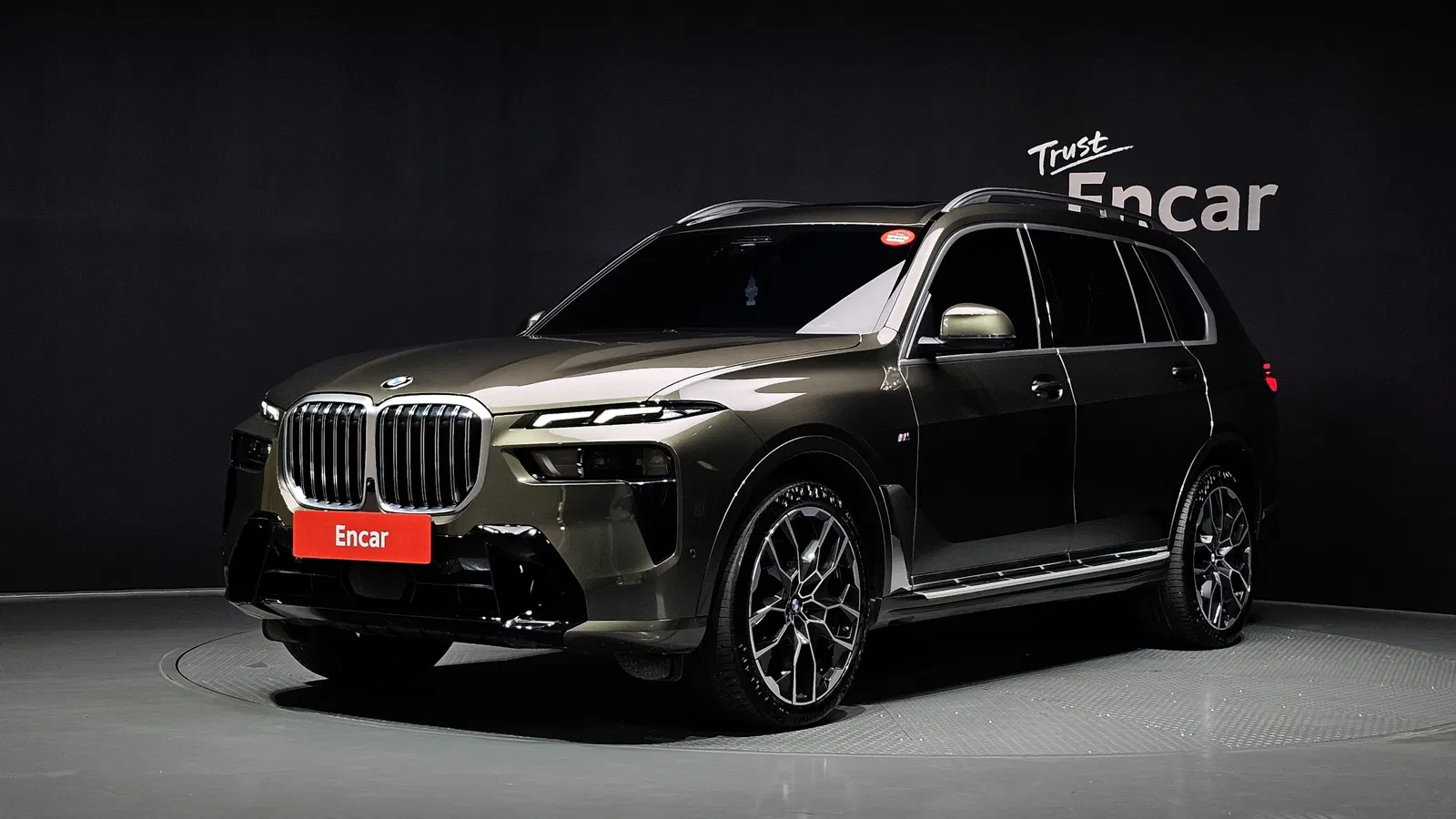 BMW X7 (G07) xDrive 40d M Sport 6 places 2024 — photo 1 sur 8