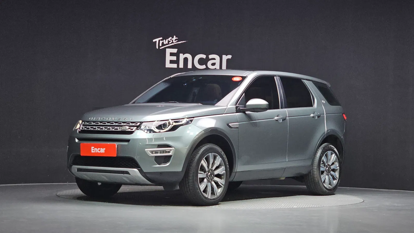 Land Rover Discovery Sport 2.0 TD4 HSE Luxury 2018 — photo 1 sur 20