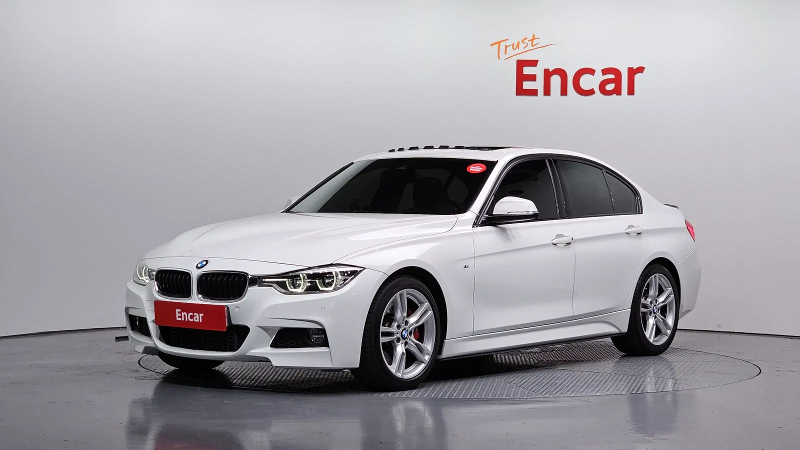 BMW Série 3 (F30) 328i M Sport 2016 — photo 1 sur 20