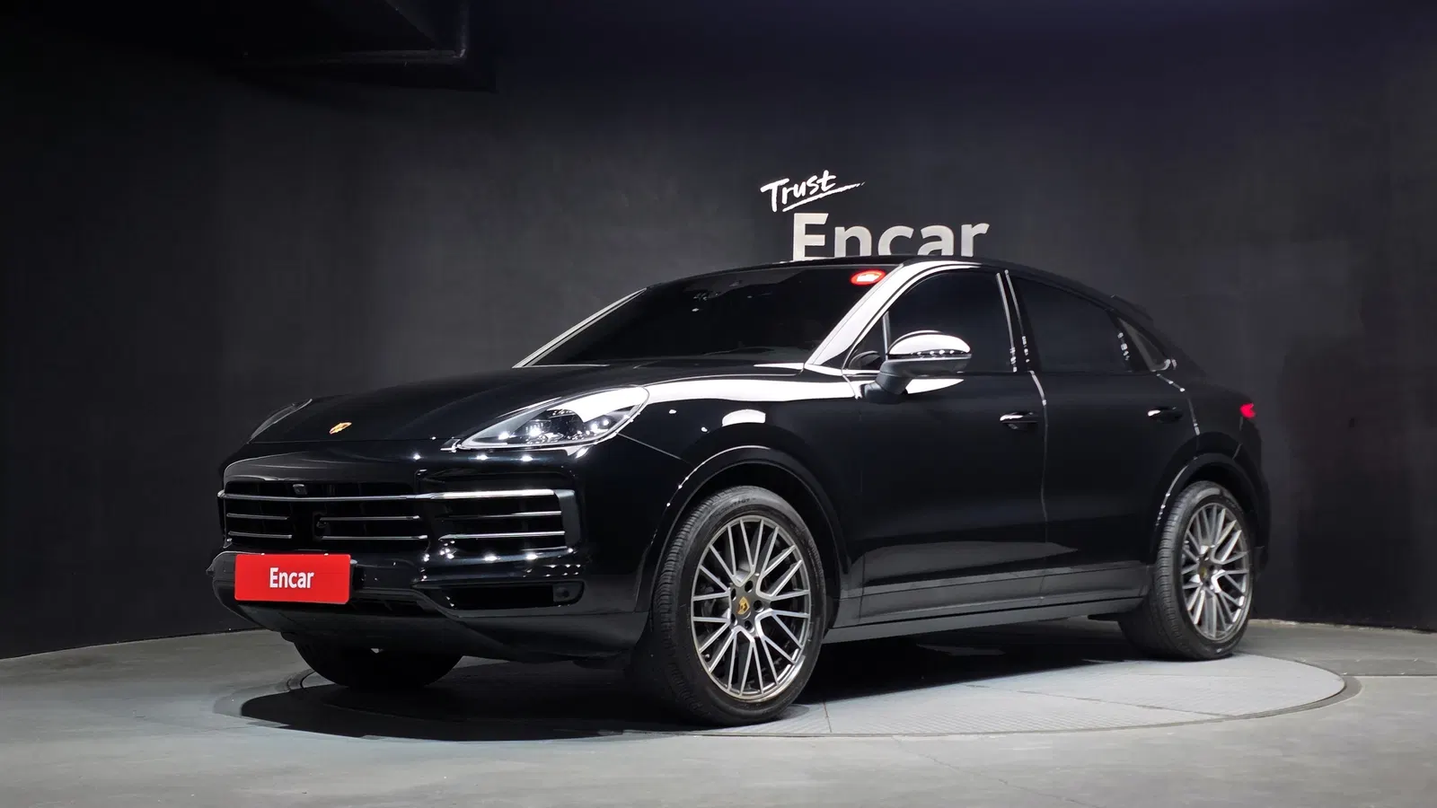 Porsche Cayenne (PO536) 3.0 Coupé Platinum Edition 2023 — photo 1 sur 32