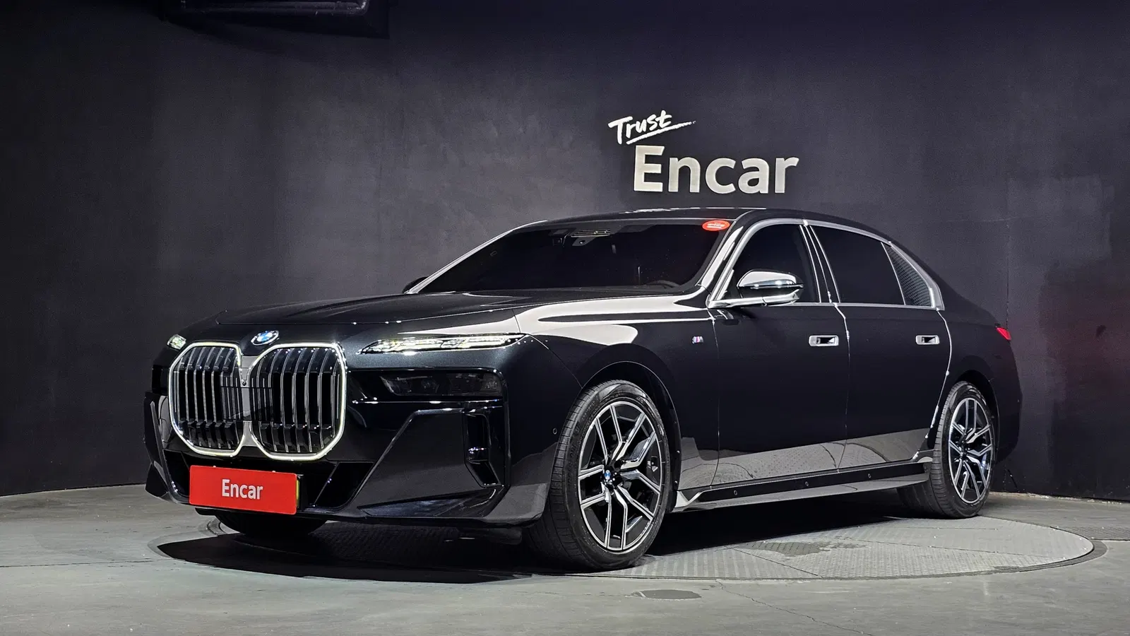 BMW Série 7 (G70) 740d xDrive M Sport 2025 — photo 1 sur 30