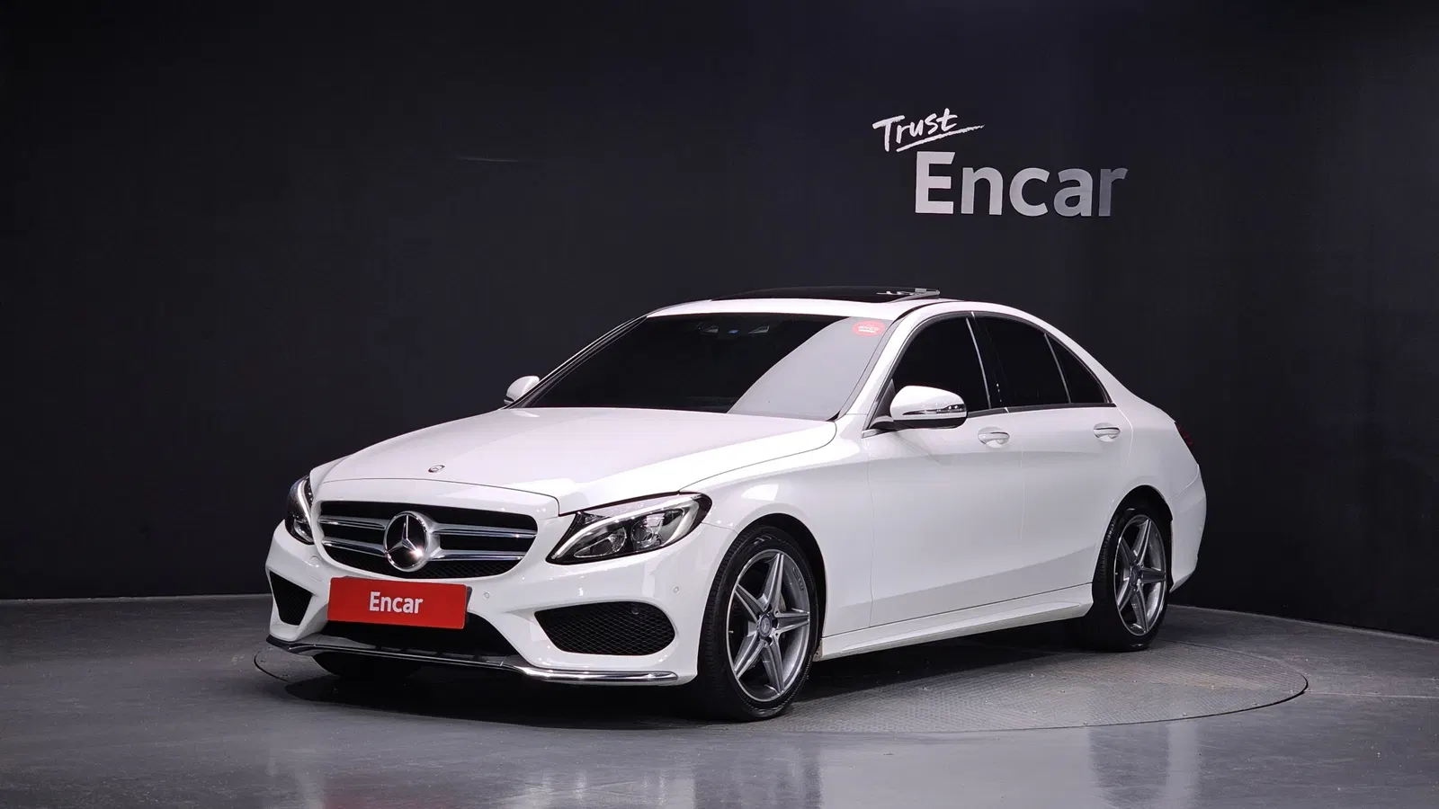 Mercedes-Benz Classe C AMG Line · C200 (W205) 2017 — photo 1 sur 20