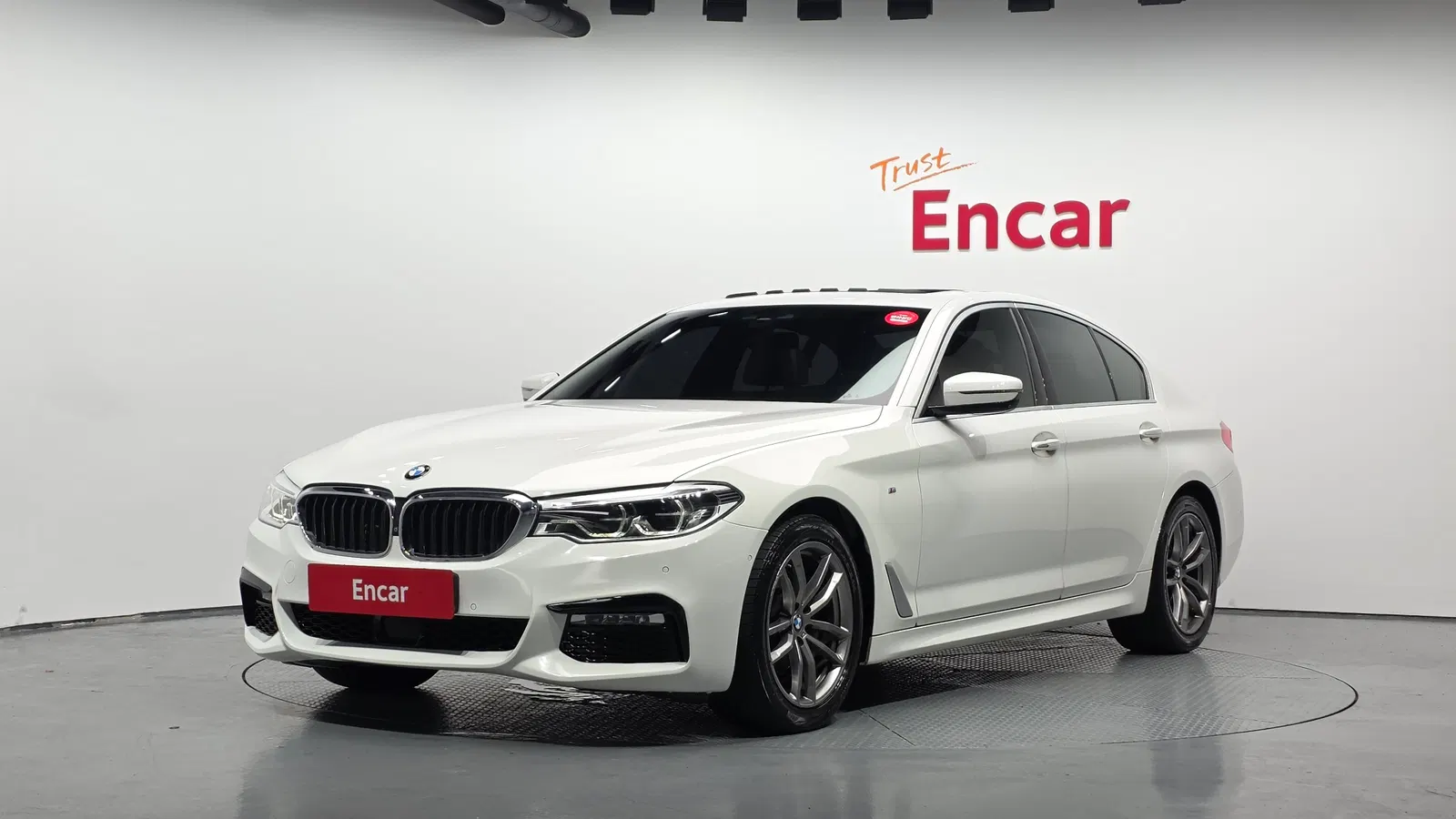 BMW Série 5 (G30) 520d xDrive M Sport Plus 2018 — photo 1 sur 32