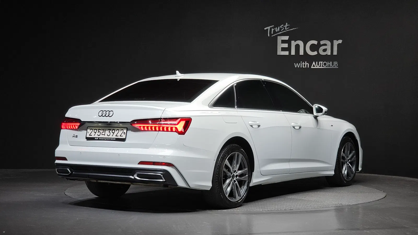 Audi A6 (C8) 45 TFSI Quattro Premium 2023 — photo 1 sur 31