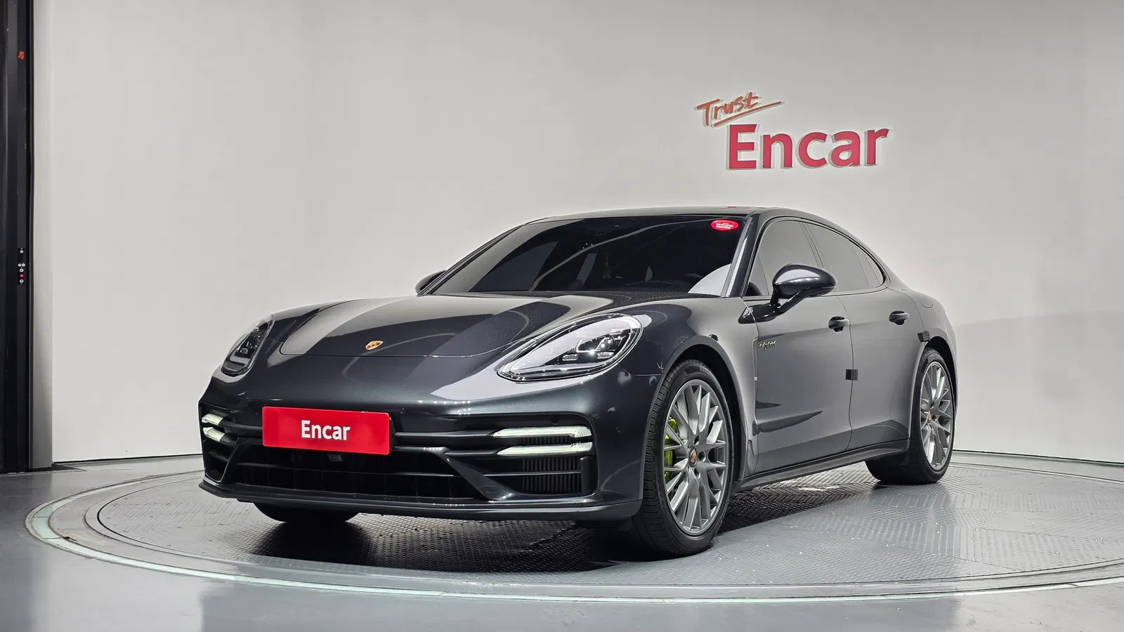 Porsche Panamera (971) 2.9 AWD E-Hybride Platinum Edition 2023 — photo 1 sur 35