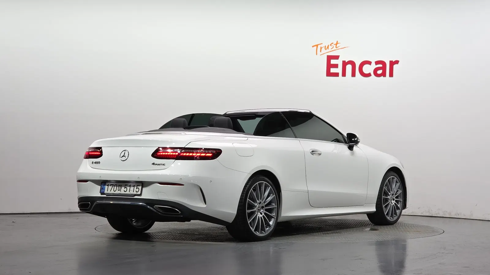 Mercedes-Benz Classe E E450 4MATIC Cabriolet (W213) 2021 — photo 1 sur 38