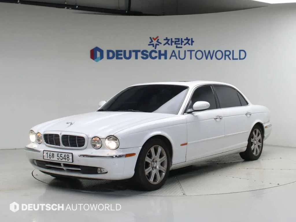 Jaguar XJ-8 3.5 2005 — photo 1 sur 26