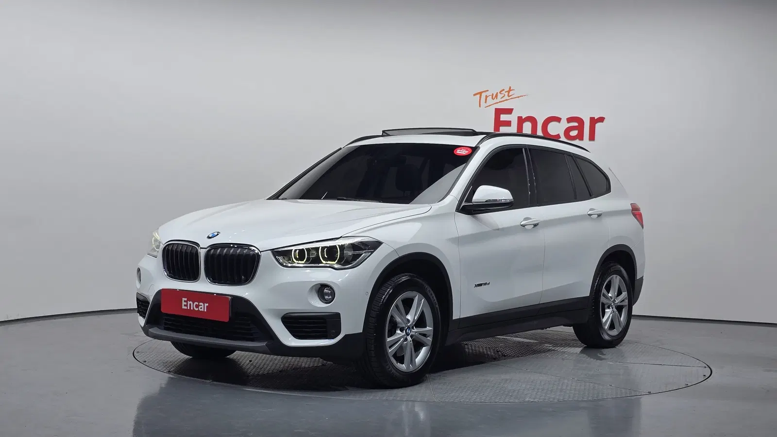 BMW X1 (F48) xDrive 18d 2016 — photo 1 sur 20