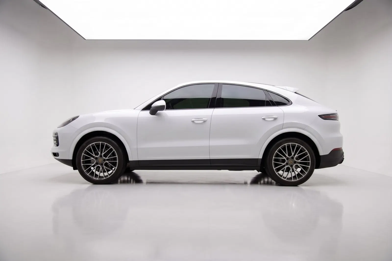 Porsche Cayenne (PO536) 3.0 Coupé 2021 — photo 1 sur 26