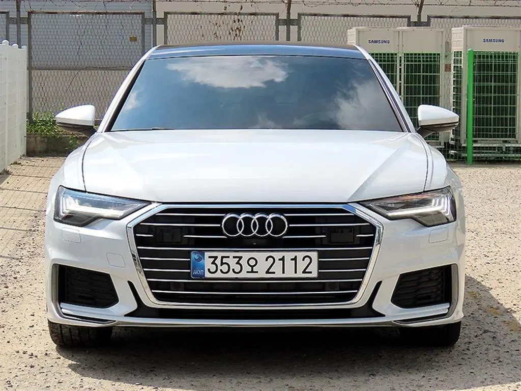 Audi A6 (C8) 45 TFSI Premium 2023 — photo 1 sur 26