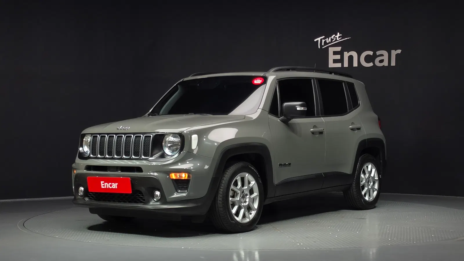 Jeep Renegade 1.3 Longitude 2022 — photo 1 sur 32