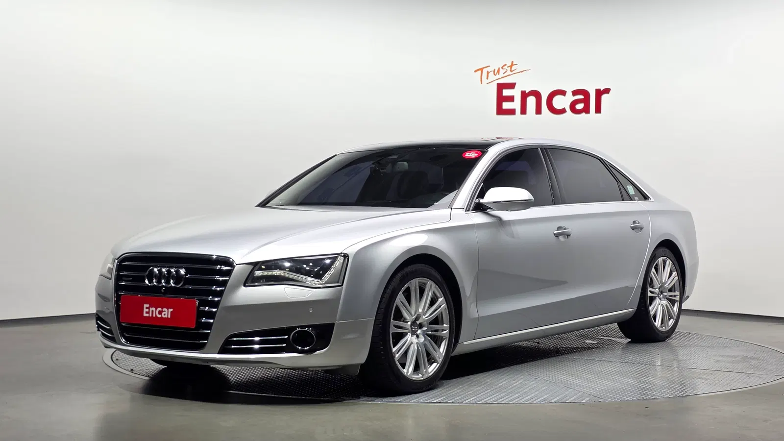 Audi A8 4.0 TFSI Quattro LWB 2014 — photo 1 sur 20