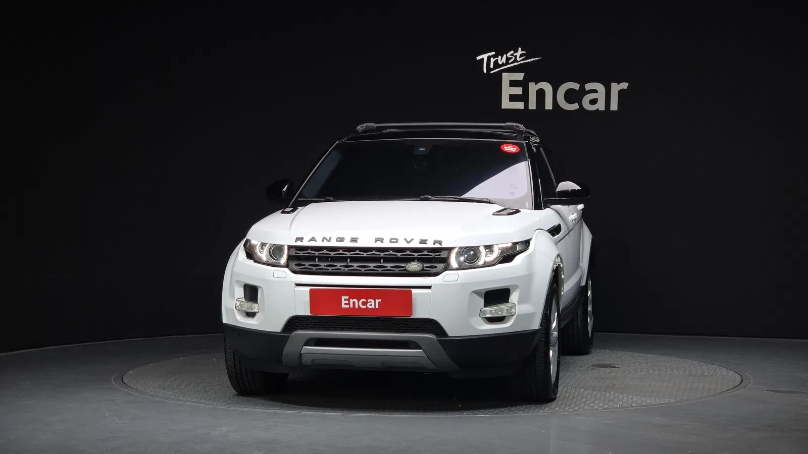Land Rover Range Rover Evoque 2.2 SD4 Pure 2014 — photo 1 sur 25