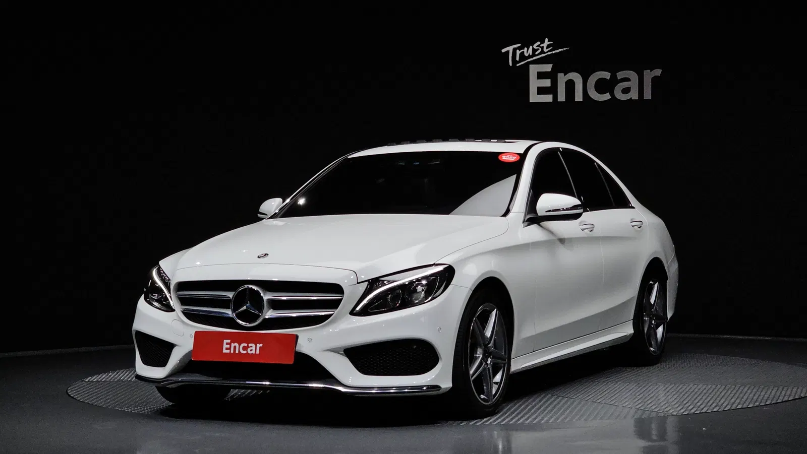 Mercedes-Benz Classe C AMG Line · C200 4MATIC (W205) 2018 — photo 1 sur 30