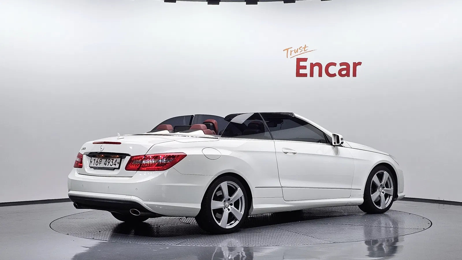 Mercedes-Benz Classe E E350 Cabriolet (W212) 2011 — photo 1 sur 30