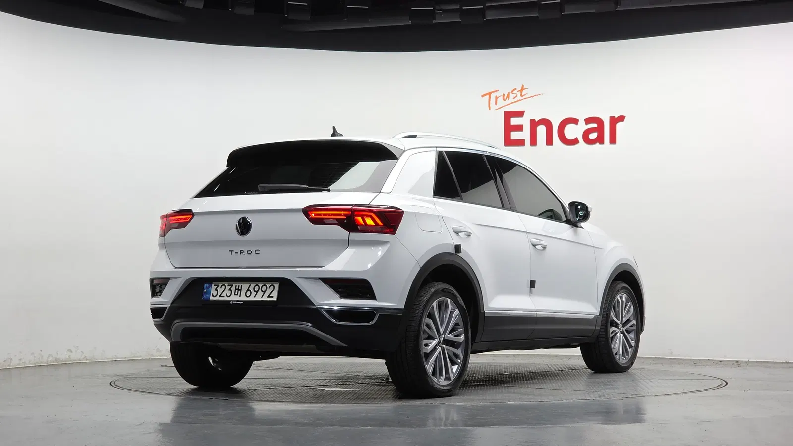 Volkswagen T-Roc 2.0 TDI Prestige 2021 — photo 1 sur 33