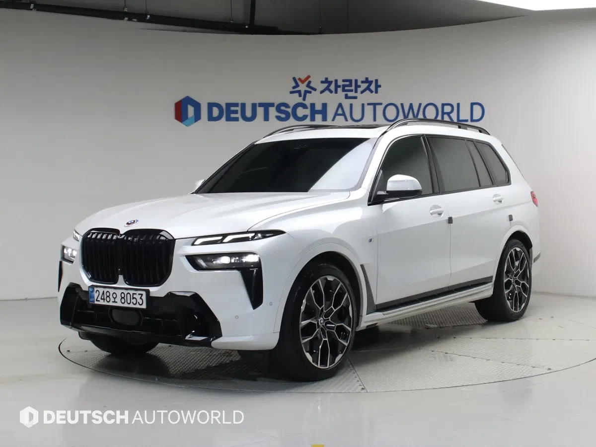 BMW X7 (G07) xDrive 40i M Sport 7 places 2024 — photo 1 sur 26