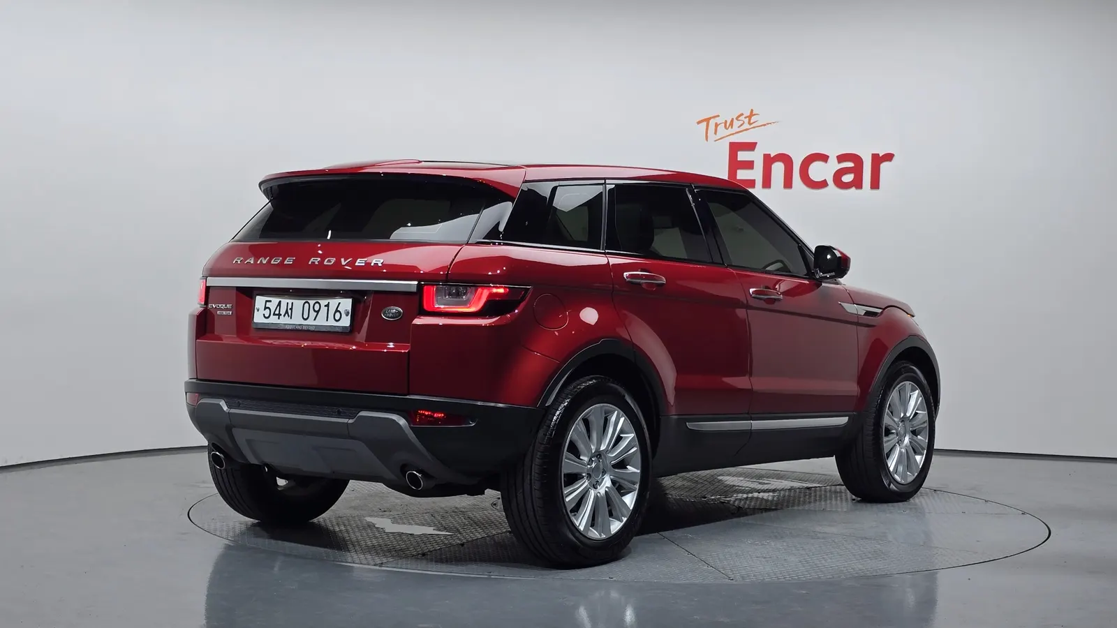 Land Rover Range Rover Evoque 2.0 TD4 HSE 2016 — photo 1 sur 31