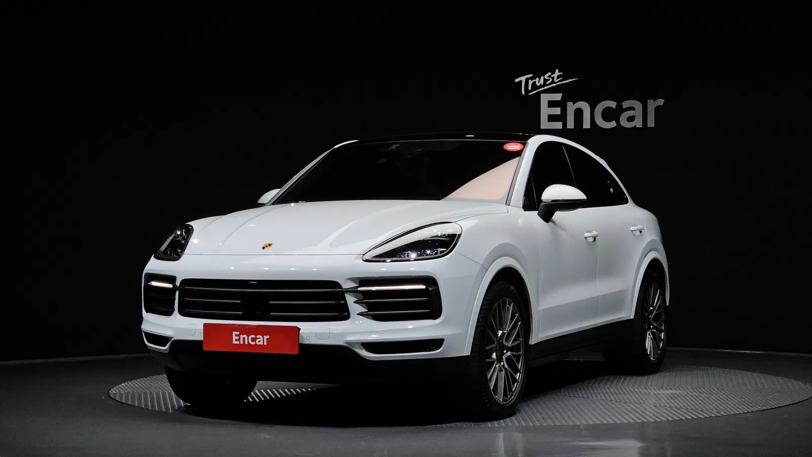 Porsche Cayenne (PO536) 3.0 Coupé Platinum Edition 2023 — photo 1 sur 42