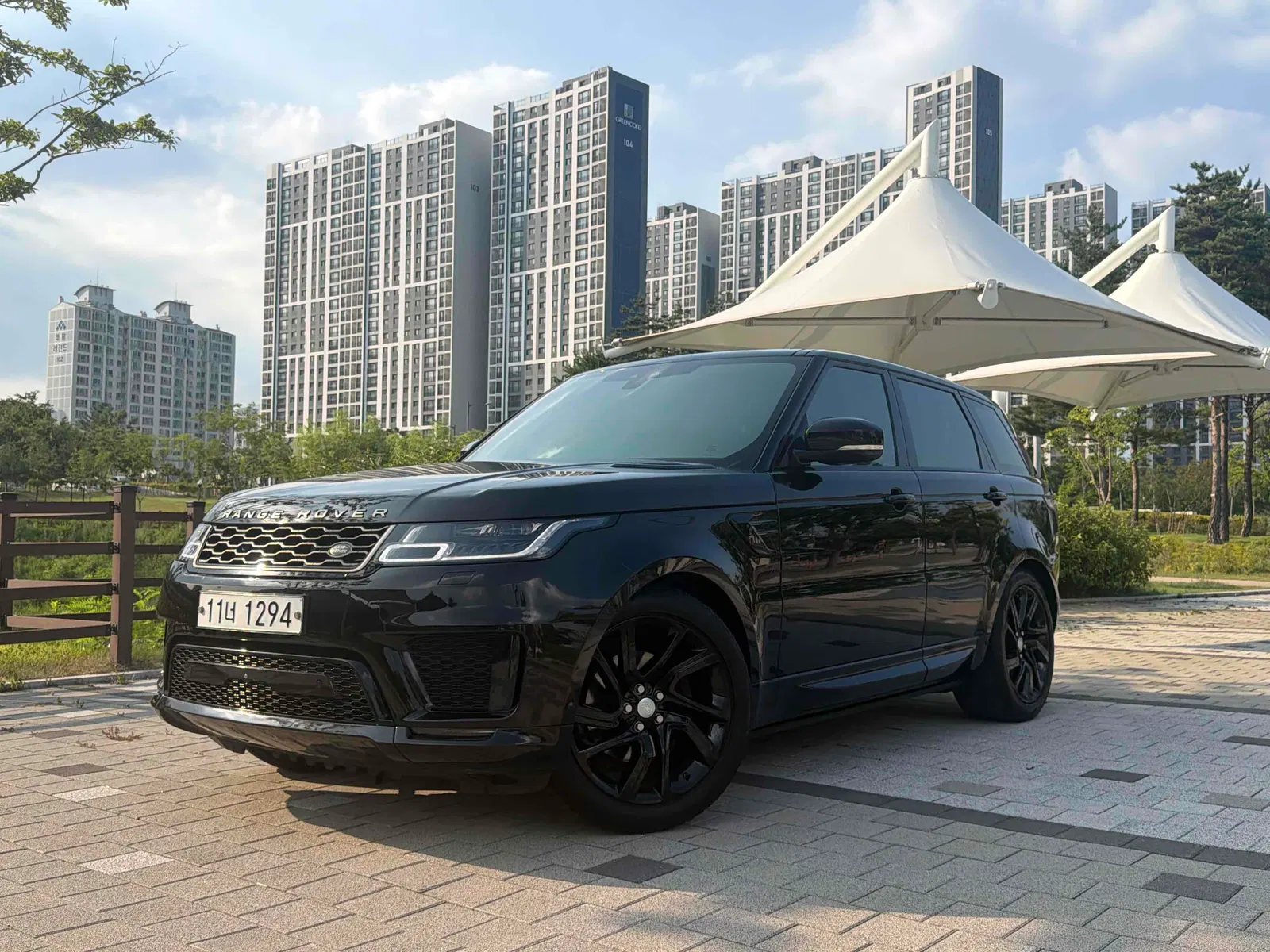 Land Rover Range Rover Sport 2e génération 3.0 SDV6 HSE Dynamic 2018 — photo 1 sur 20