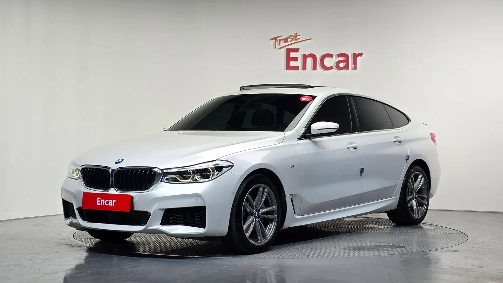 BMW Série 6 GT (G32) 620d M Sport 2020 — photo 1 sur 32